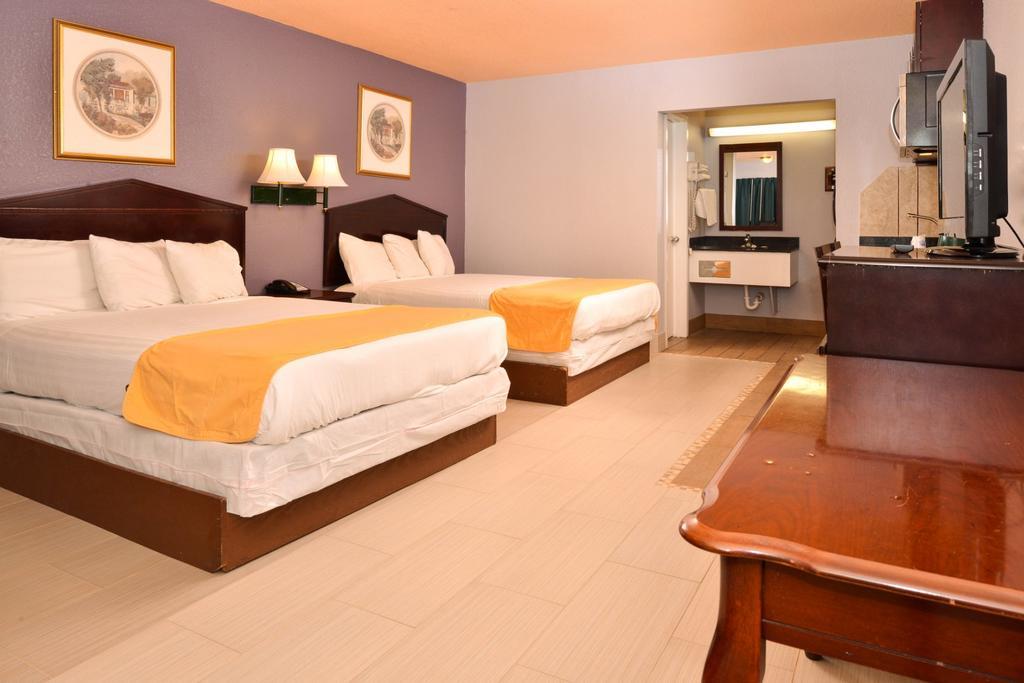 Five Star Inn 伯利森 客房 照片